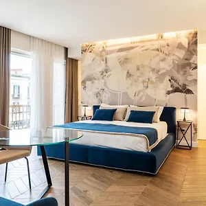 Donna Giacinta Blu Luxury Flat Apartment